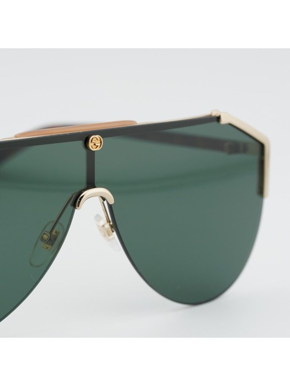 Gucci GG0584S 002 Sunglasses Gold Shield Frame, Green Lenses - Picture 6 of 11